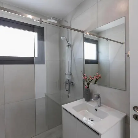 Вилла In Sleeps 6 Includes Swimming Pool Air Con And Wifi 9 6 Пейя